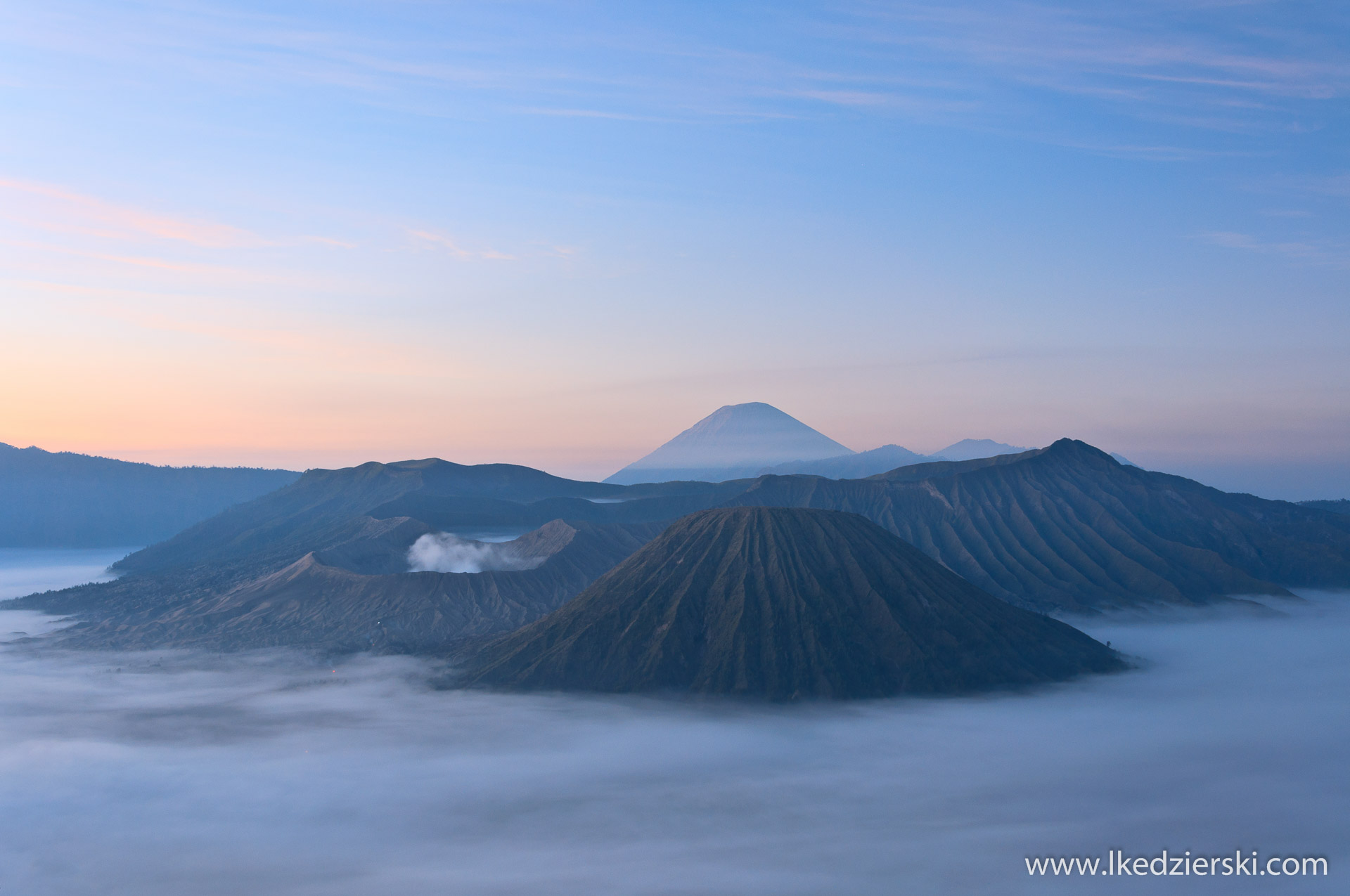 mount bromo wschód słońca sunrise