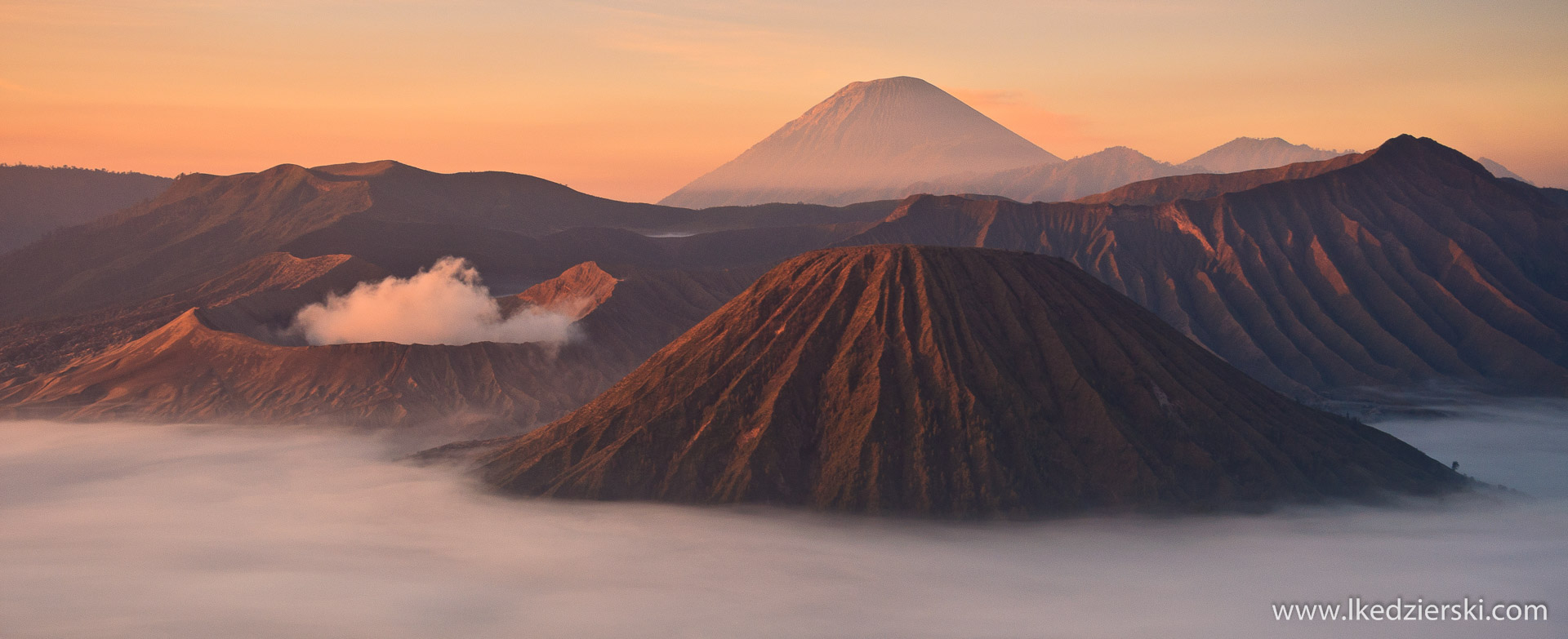 mount bromo wschód słońca sunrise