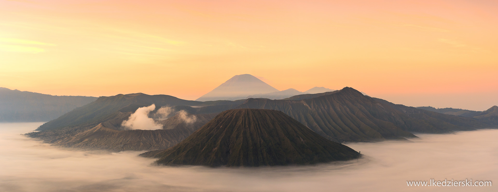 mount bromo wschód słońca sunrise