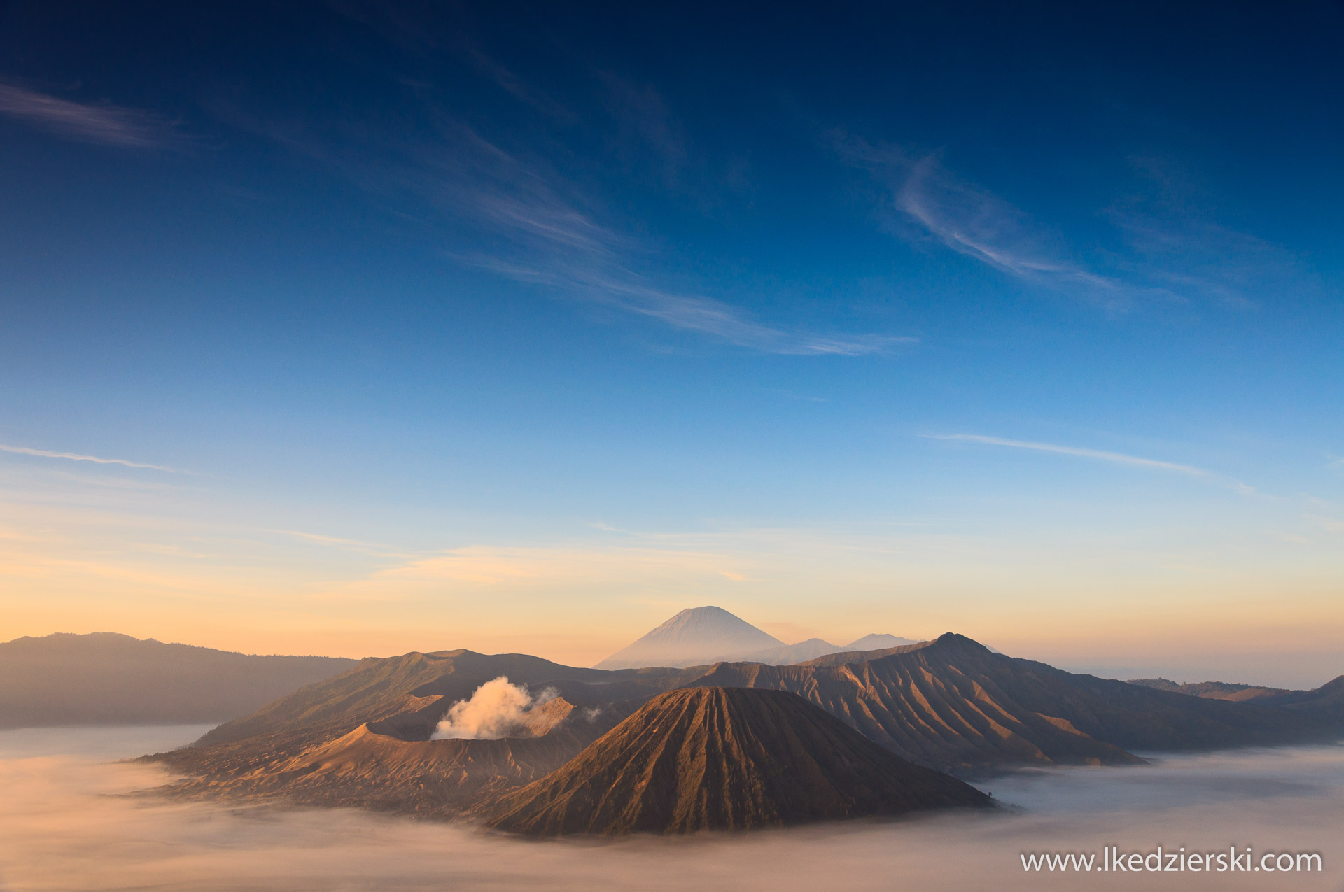 mount bromo wschód słońca sunrise