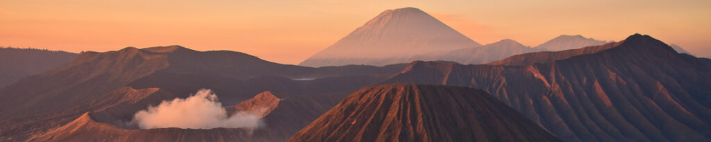 panorama mount bromo sunrise