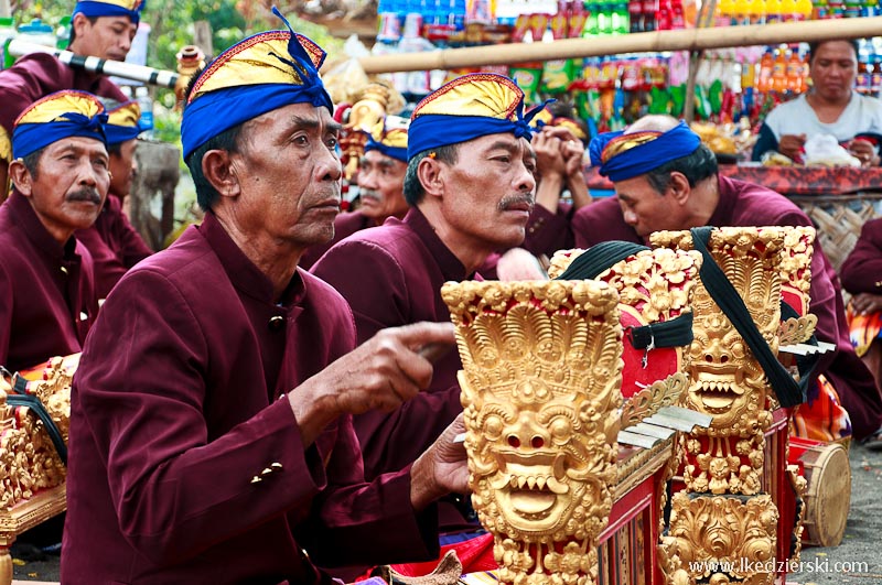 bali muzycy gamelan