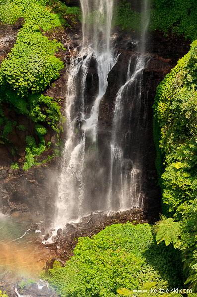 sekumpul waterfall