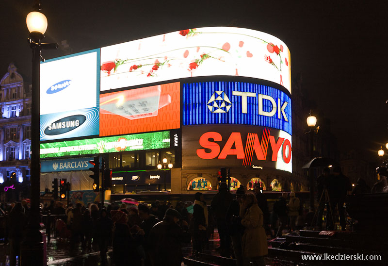 zwiedzanie londynu piccadilly circus