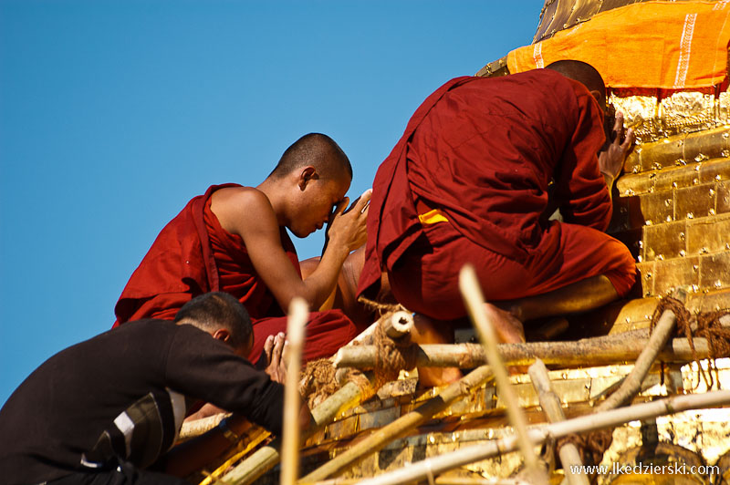 Golden Rock Pagoda