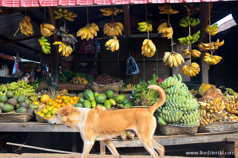 Kalaw lokalny targ