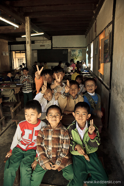 szkoła w birmie uczniowie