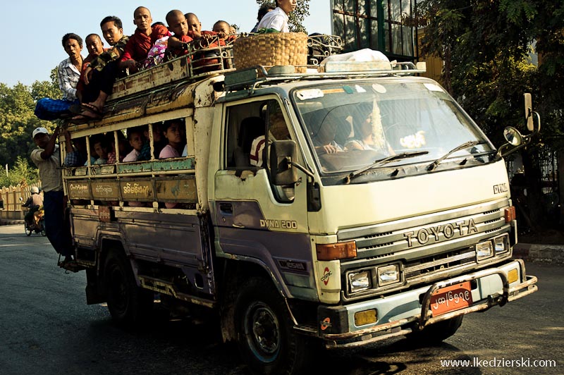 transport w mandalay autobus