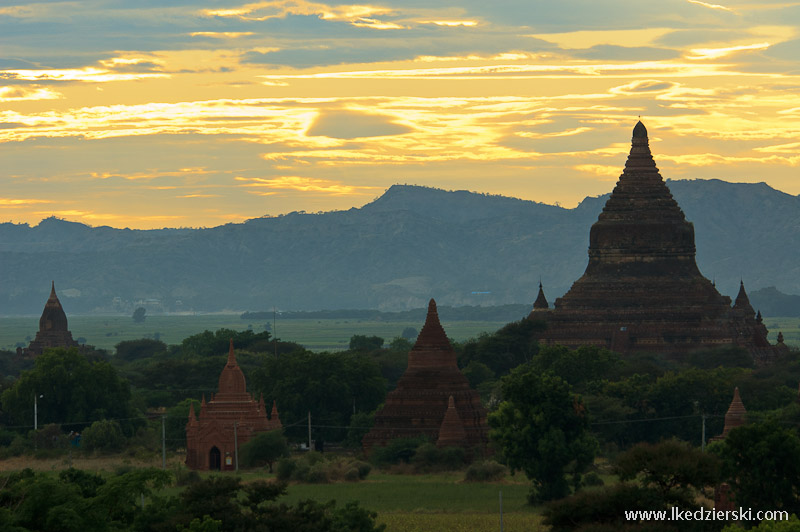 zachód słońca w bagan sunset