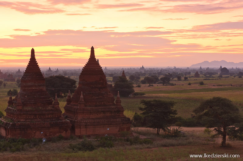 kraina tysiąca pagód bagan sunrise