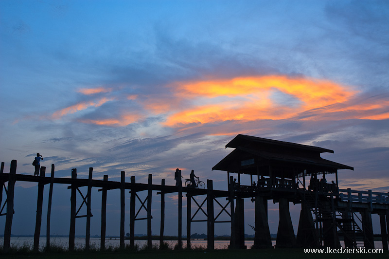 u bein bridge sunset