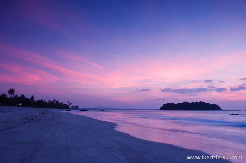 ngwe saung beach sunrise