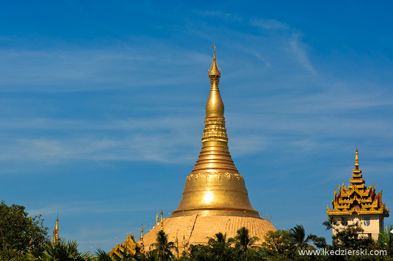 shwedagon pagoda