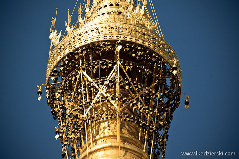 shwedagon pagoda