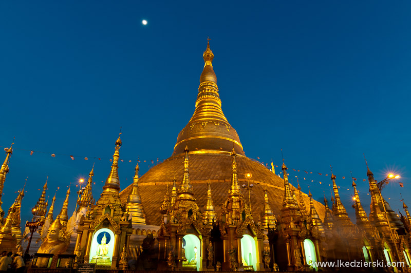 shwedagon-pagoda-26