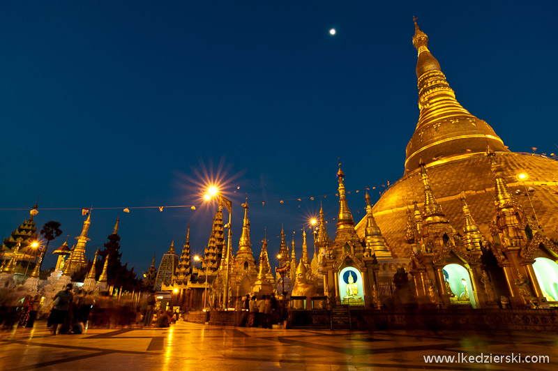 shwedagon pagoda