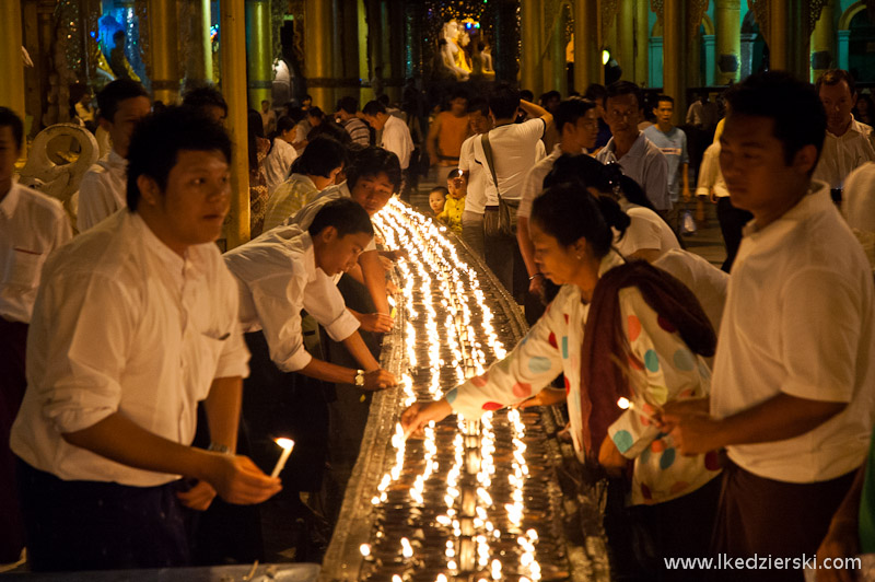 shwedagon pagoda