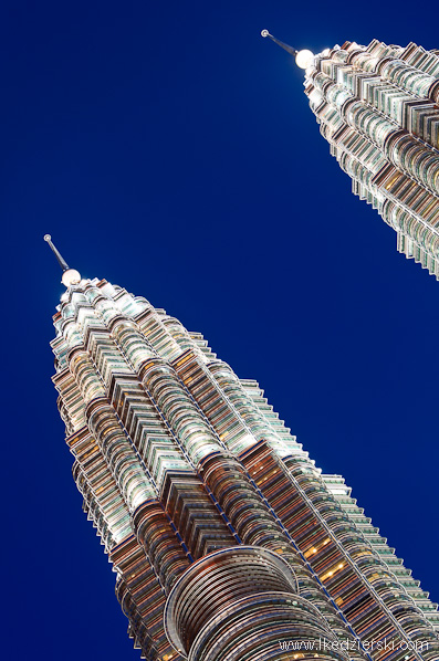 petronas towers