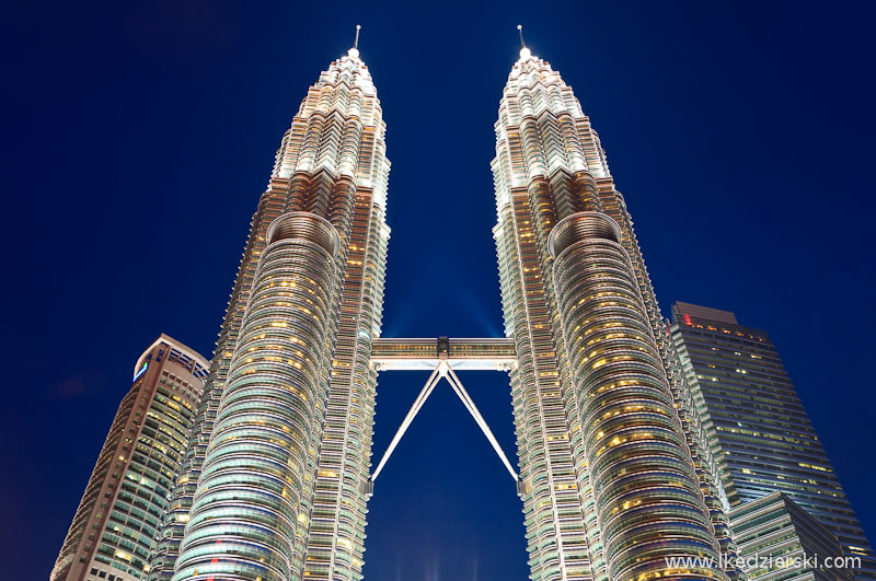 petronas towers