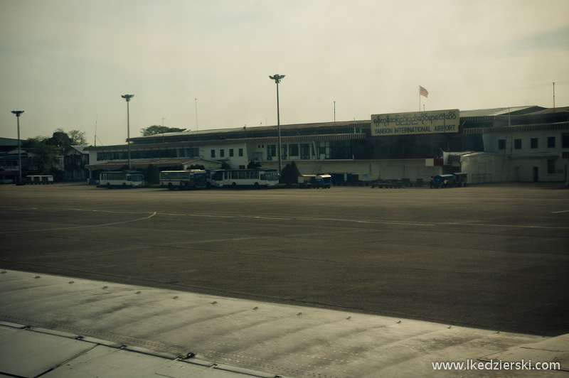 birma lotnisko w rangunie