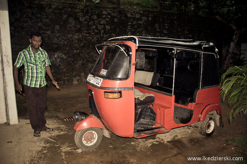 sri lanka tuk tuk