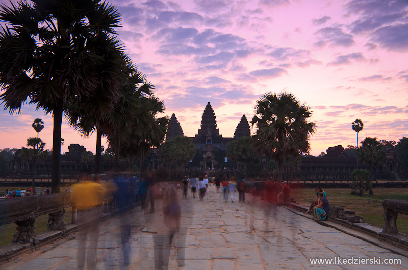 angkor wat sunrise chodnik