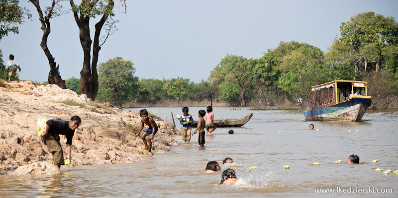 kampong phluk