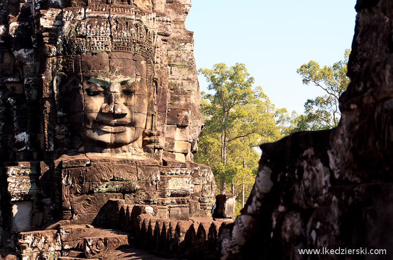 angkor thom bayon twarze