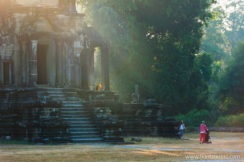 zwiedzanie angkor wat