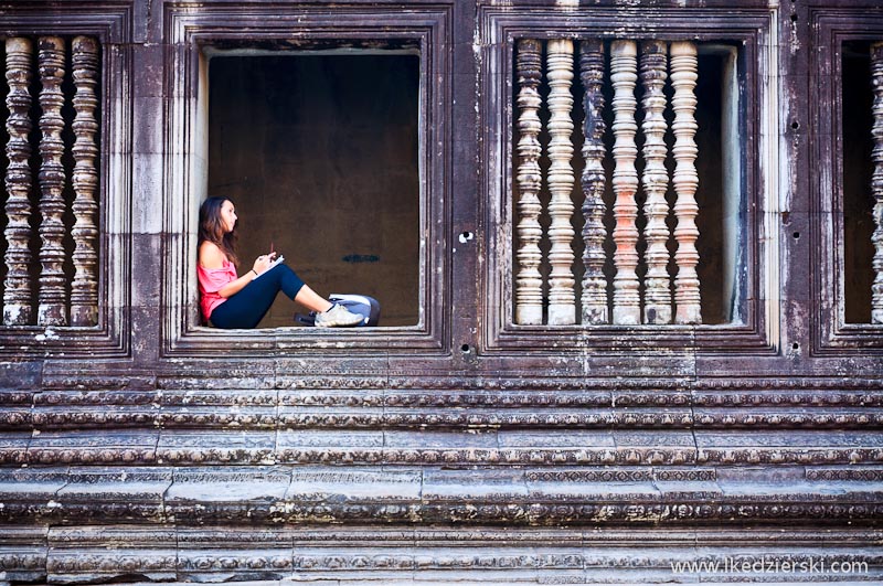 zwiedzanie angkor wat kamienny bambus