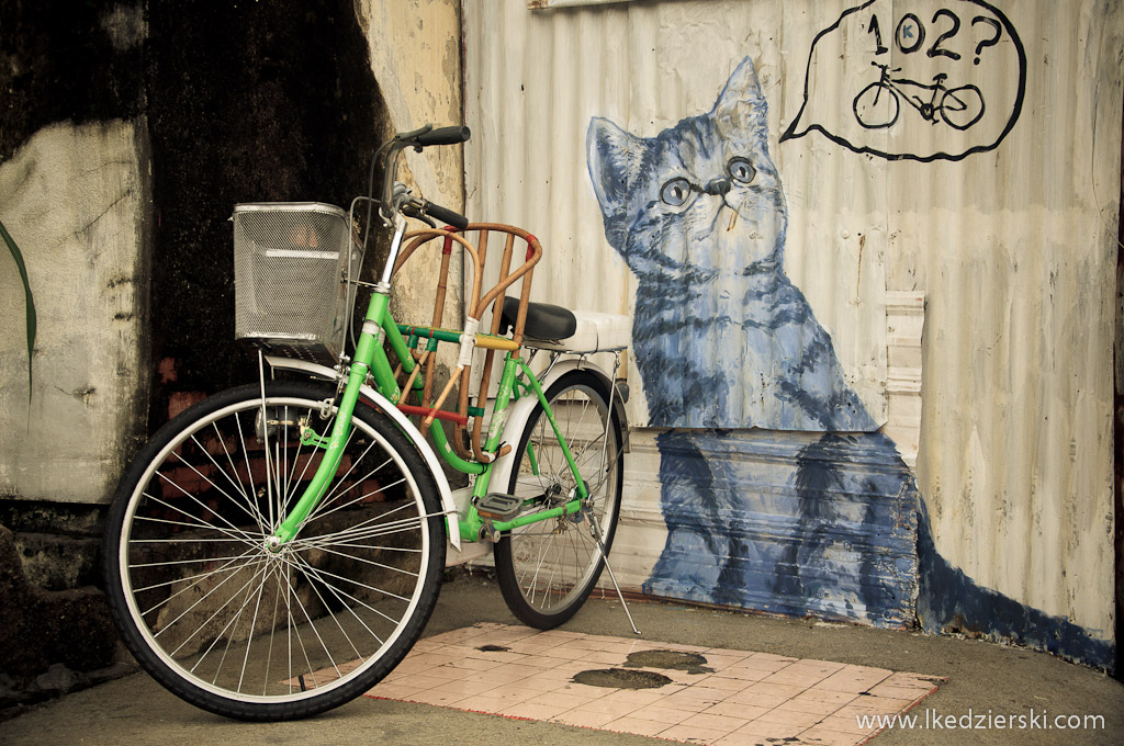 101 Lost Kittens mural cat