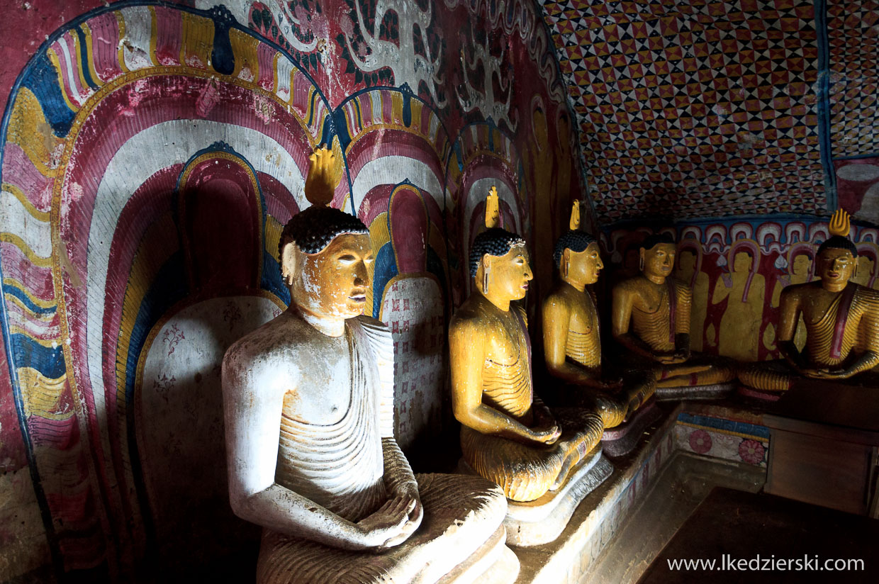 sri lanka dambulla temple maha alut viharaya