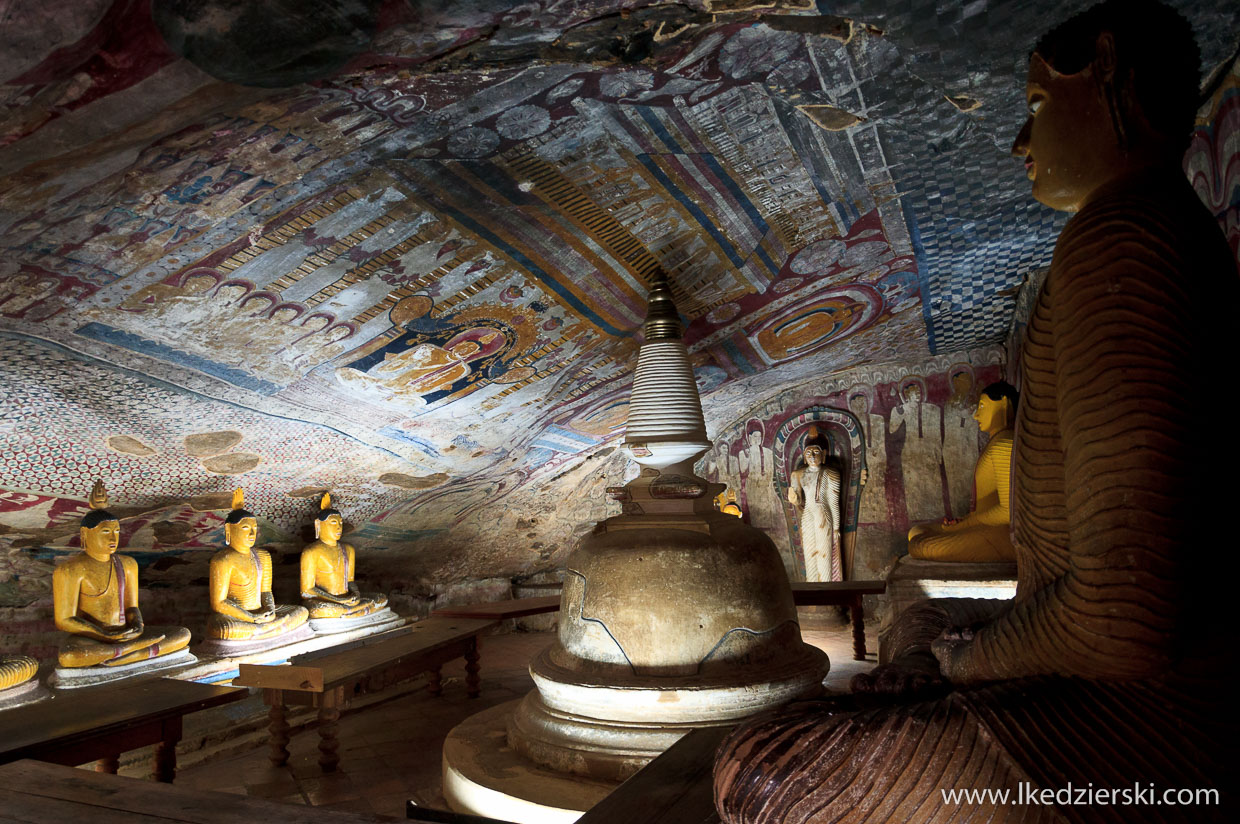 sri lanka dambulla temple maha alut viharaya