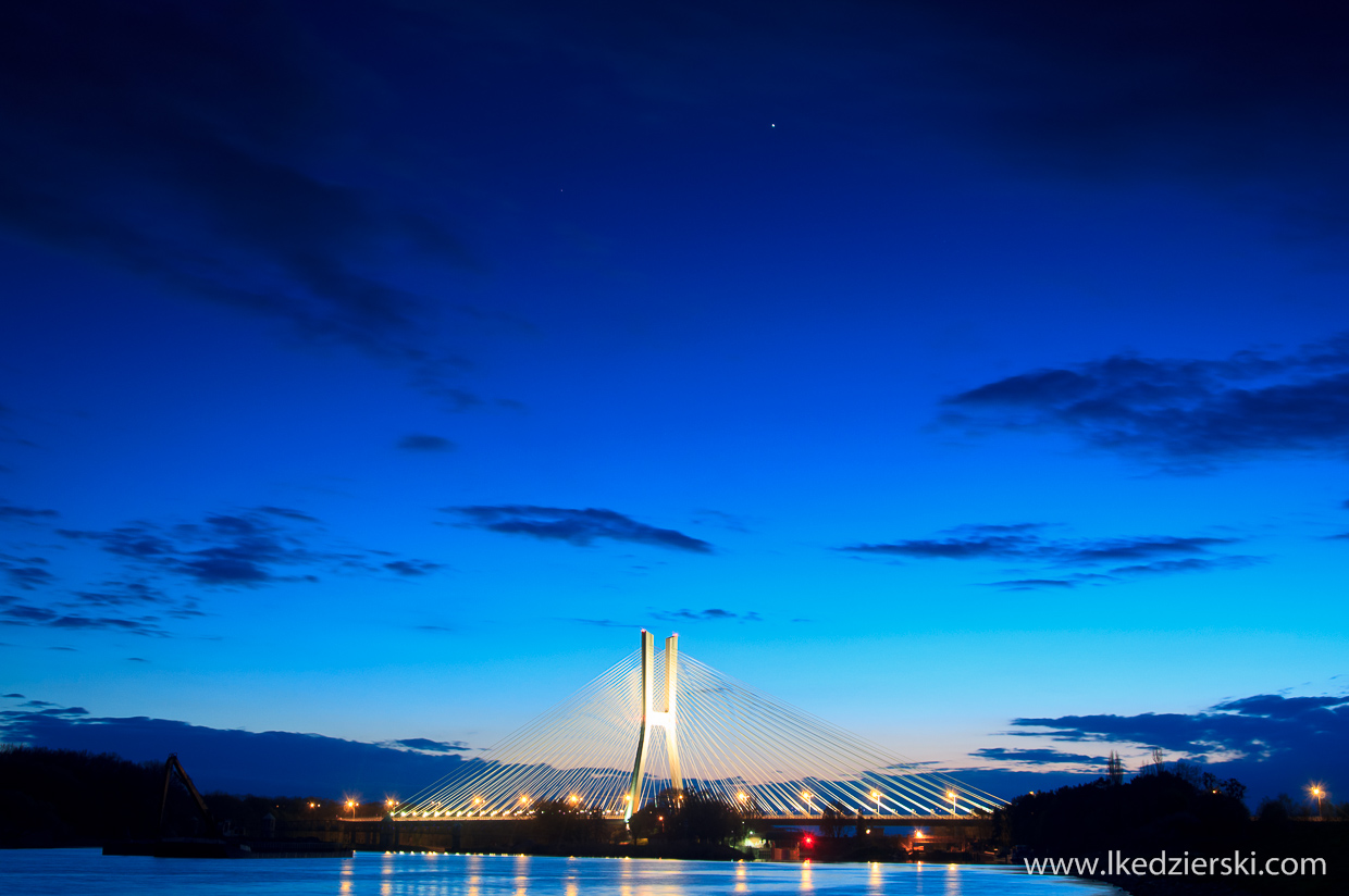 Wrocław, najwyższy most w Polsce, rędziński blue hour, mosty wrocławia