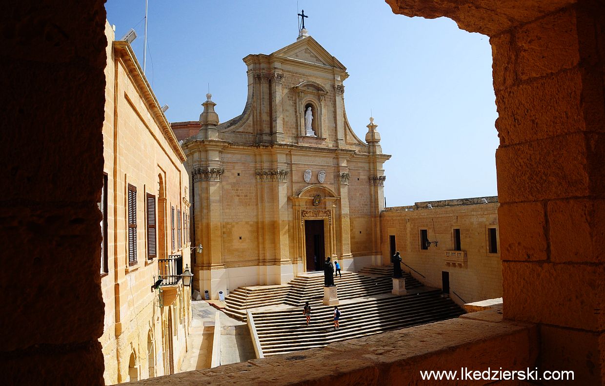 gozo victoria cytadela kościół