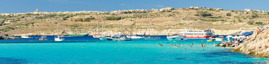 panorama comino blue lagoon