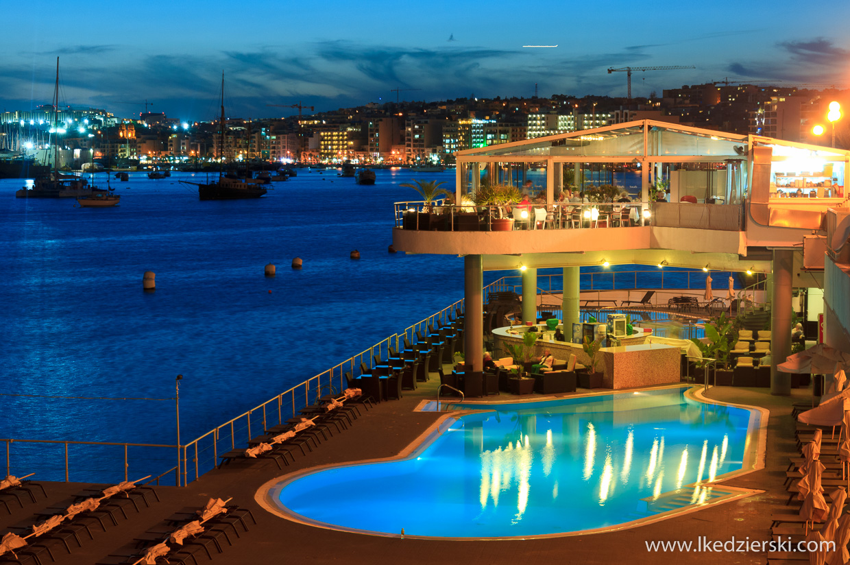 sliema blue hour