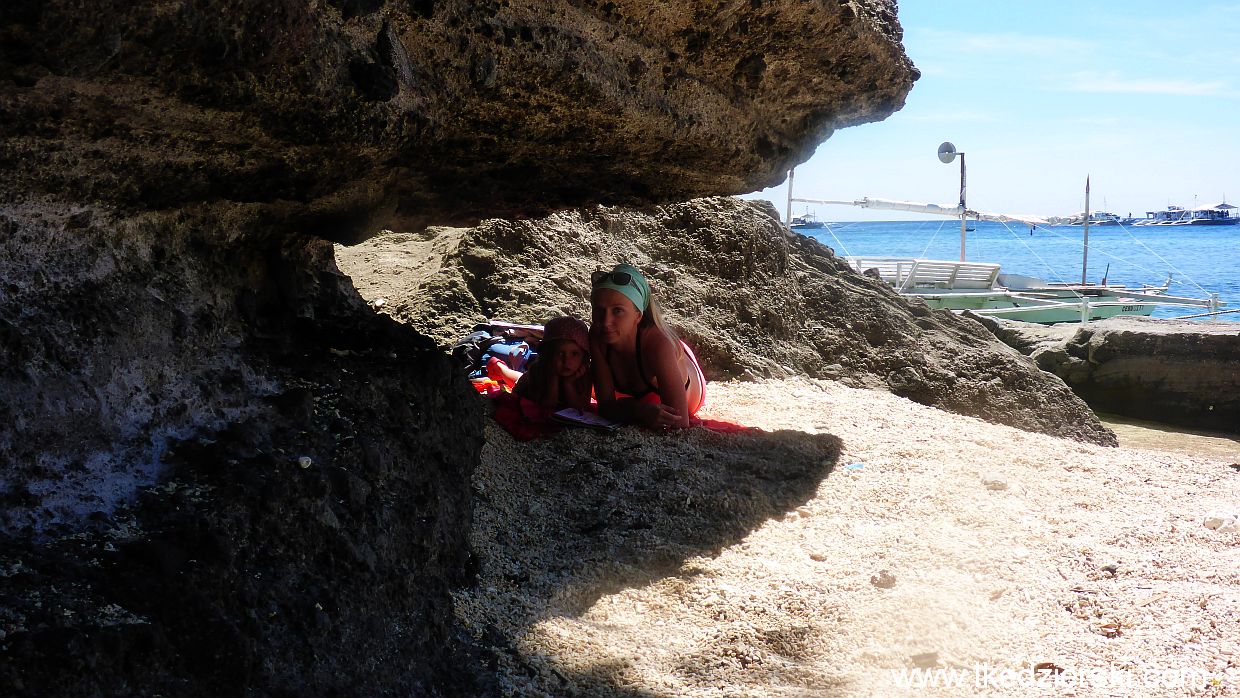 apo island beach