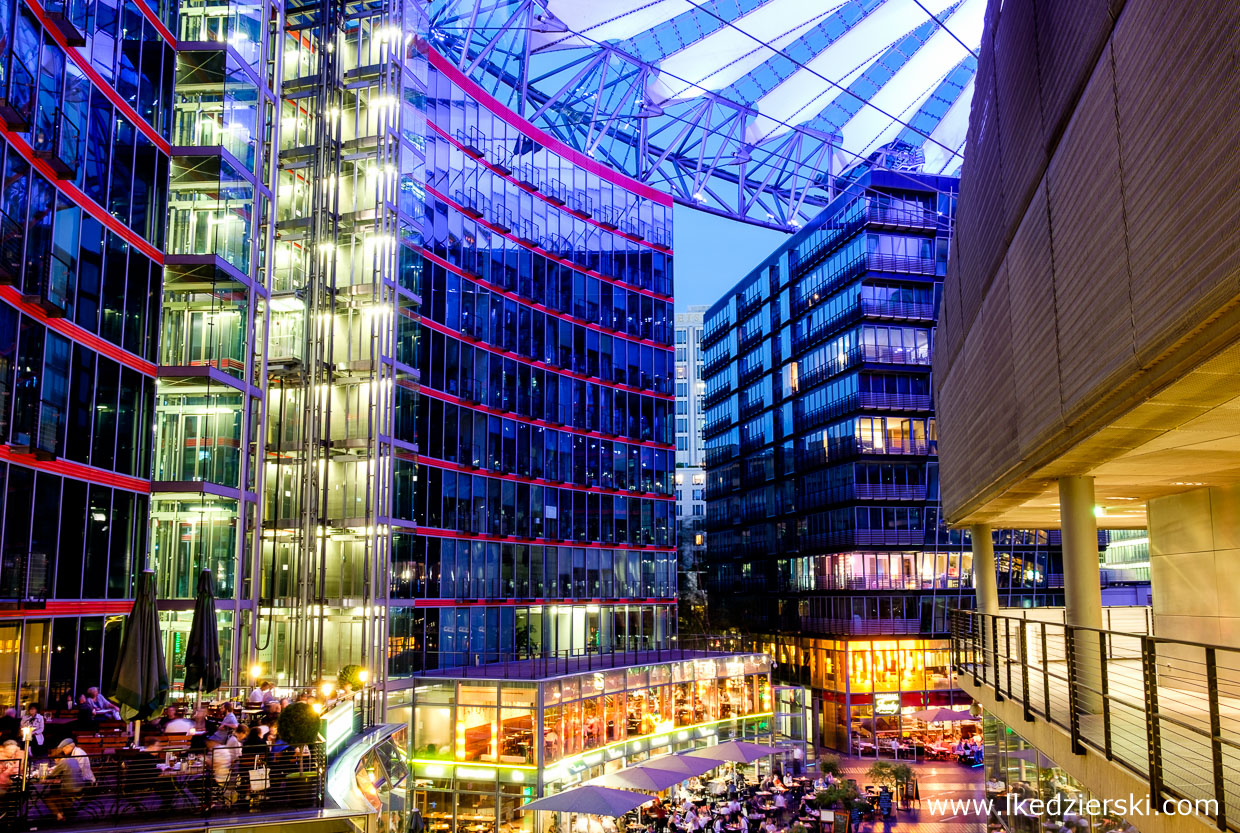 berlin sony center blue hour berlin na nocnych zdjęciach