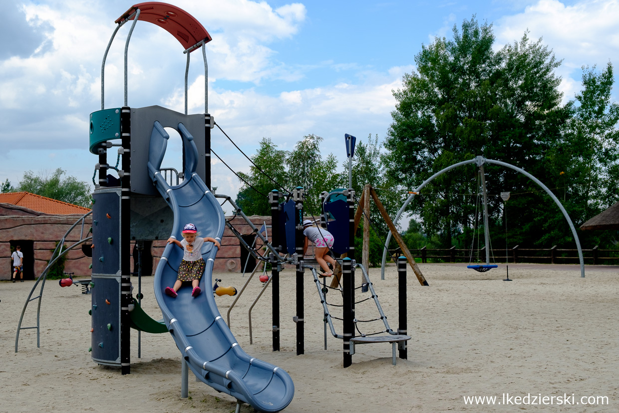 jurapark krasiejów plac zabaw