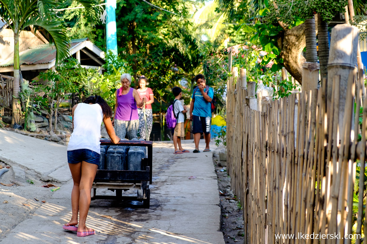 filipiny apo island daily life codzienne życie tropikalna wyspa tropical island