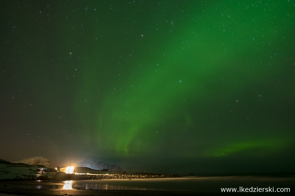 norwegia lofoty zorza polarna aurora borealis