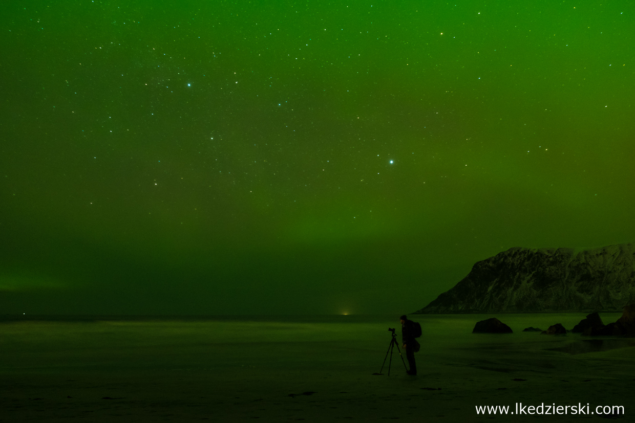 norwegia lofoty zorza polarna aurora borealis