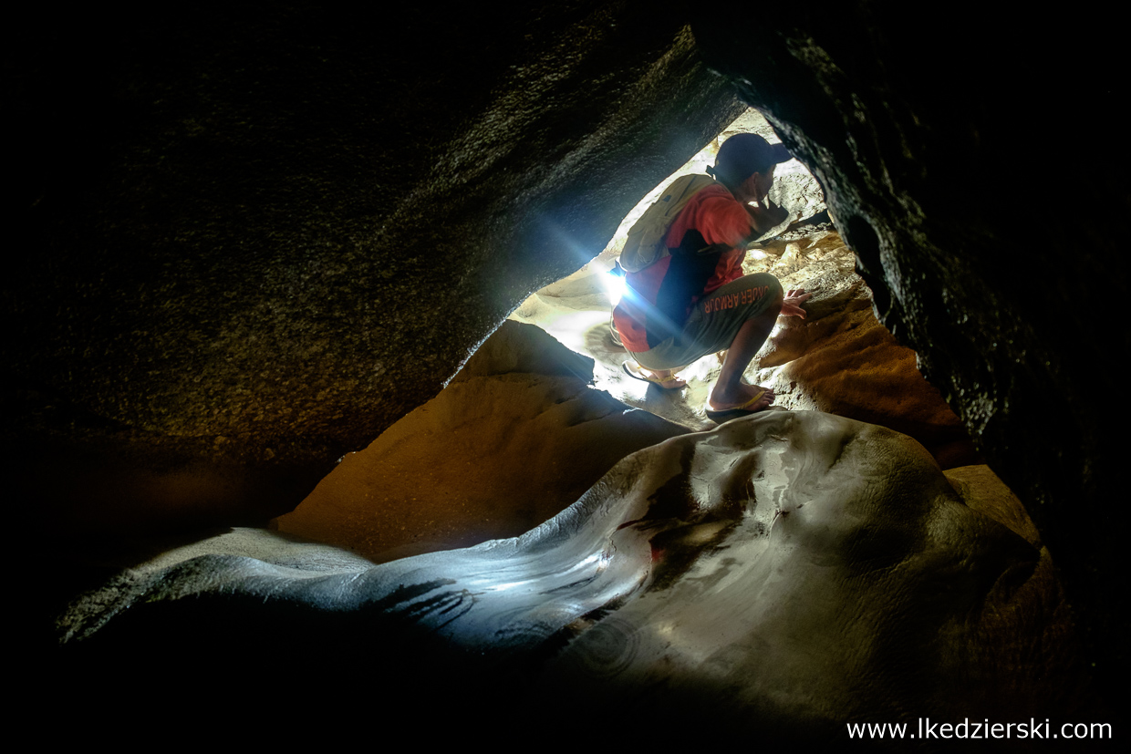 sagada lumiang burial cave Sumaguing Cave filipiny luzon