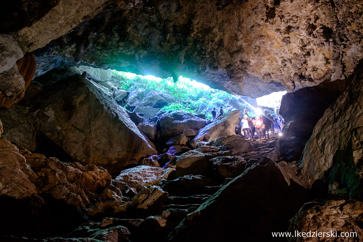 sagada lumiang burial cave Sumaguing Cave filipiny luzon