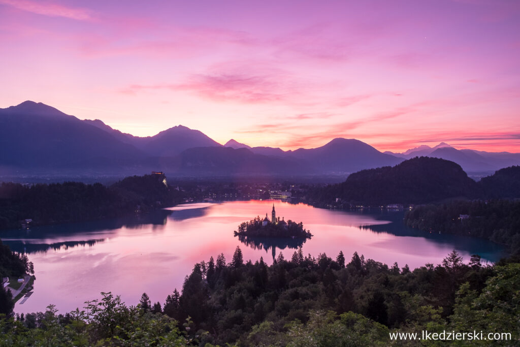 słowenia jezioro bled wschód słońca sunrise