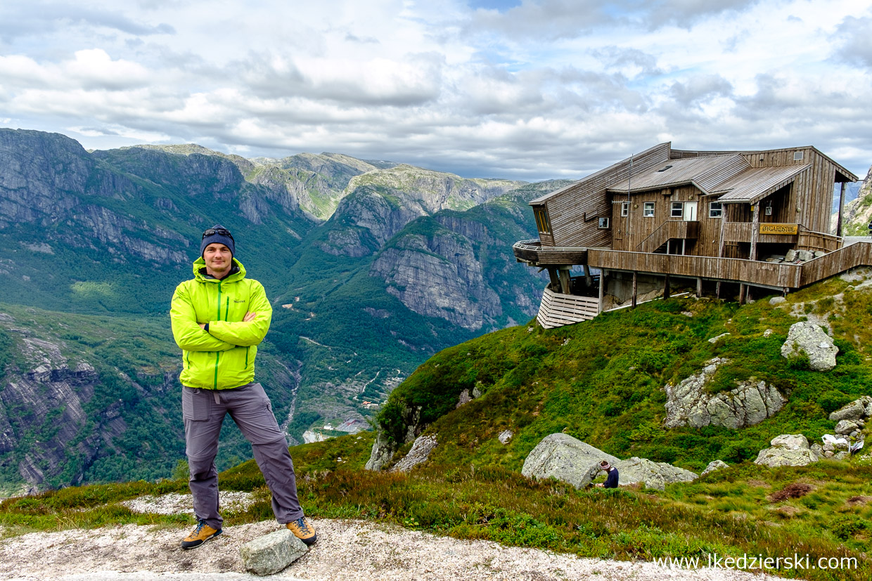 norwegia kjeragbolten trekking Øygardstølen 