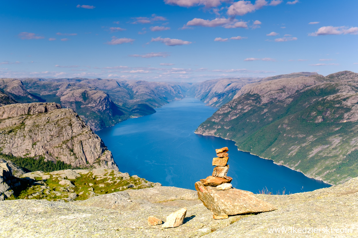 Preikestolen, skała stół jedna z największych atrakcji