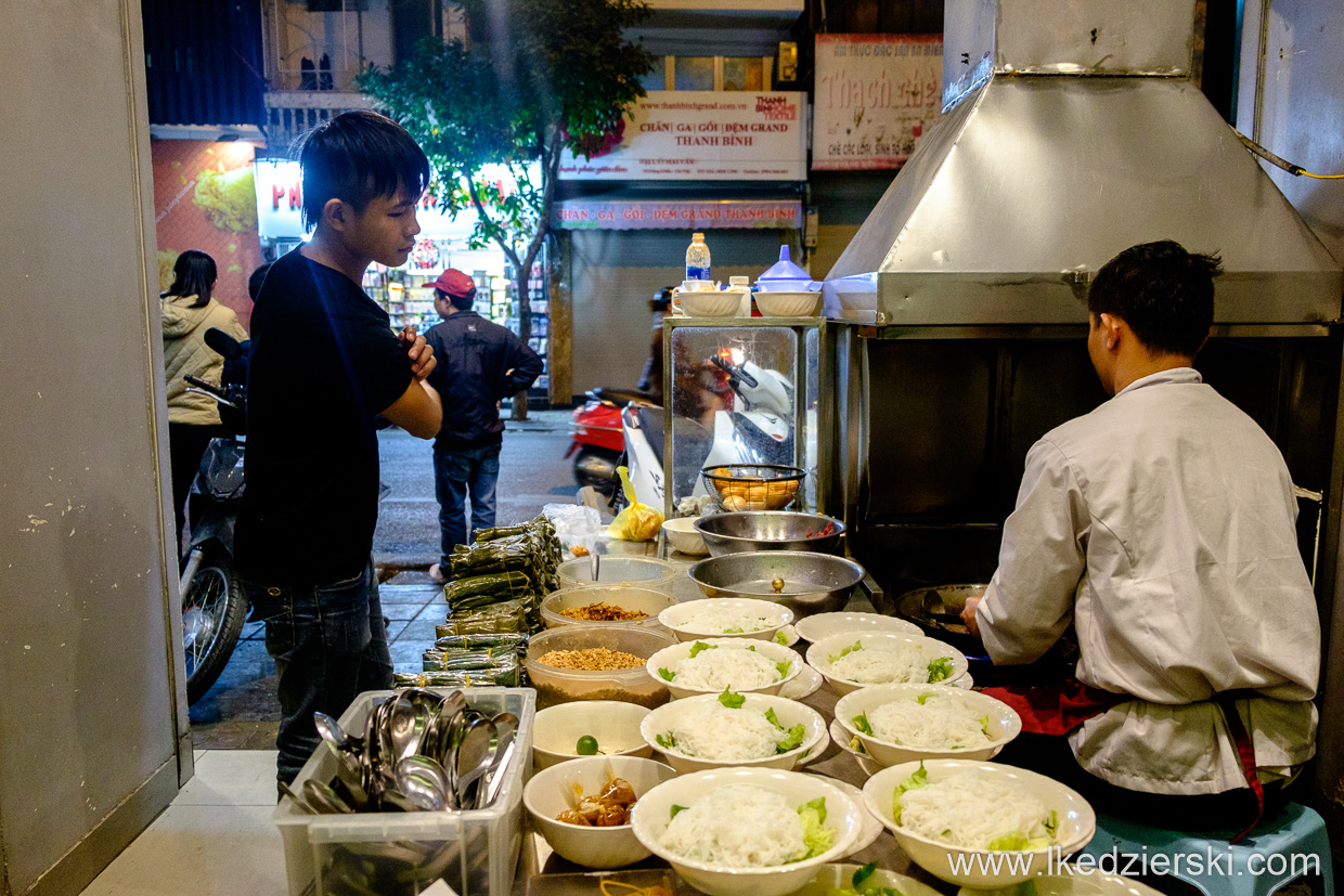 wietnam hanoi ulica bun bo