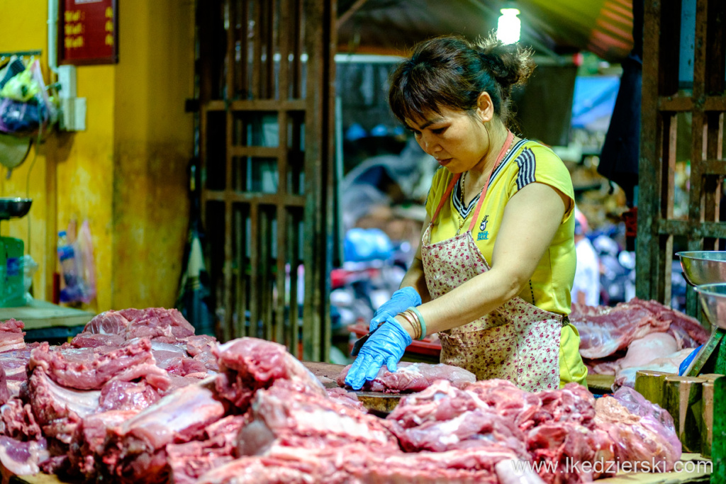 wietnam hoi an morning market targ jedzenie